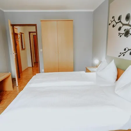 Hotel Am Kapuzinerplatz Knittelfeld