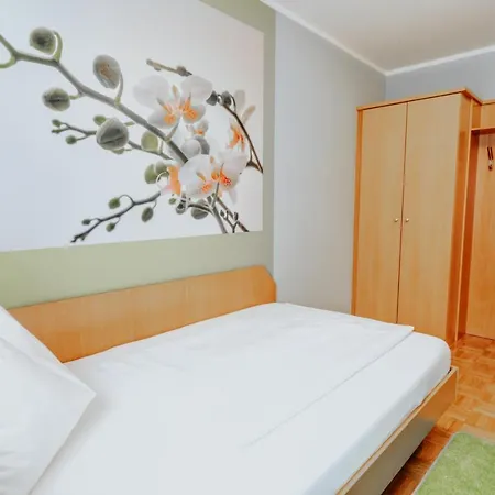 Am Kapuzinerplatz Hotel