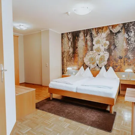 Am Kapuzinerplatz Hotel