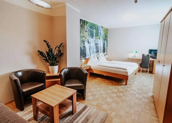 卡普辛广场酒店 克尼特尔费尔德