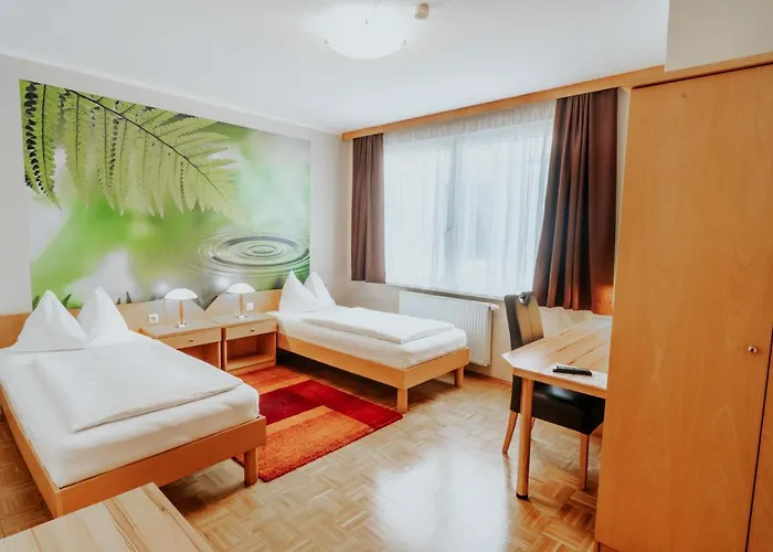 Hotel Am Kapuzinerplatz 4*