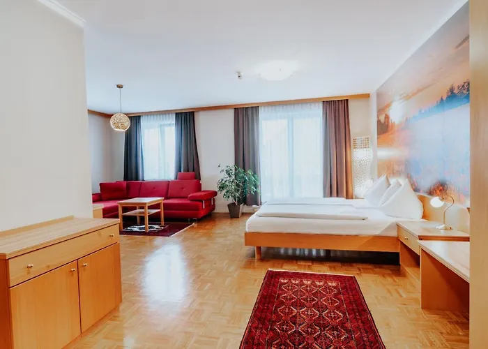 Hotel Am Kapuzinerplatz 4*